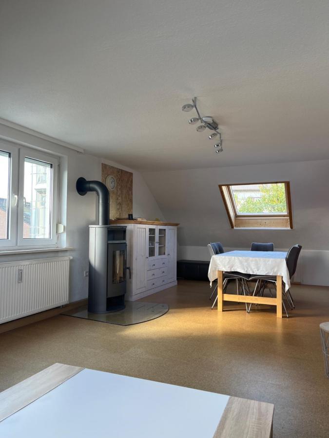 Eigene Wohnung Im Dreifamilienhaus Oberstenfeld Екстер'єр фото